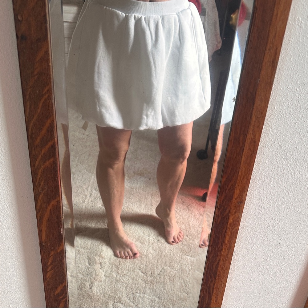 Aerie Classic White Mini Skirt